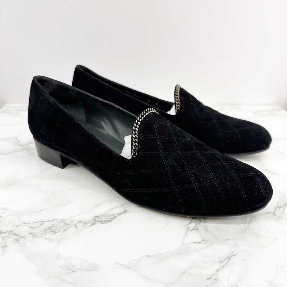 Stuart Weitzman Loafers Womens 8 Black Excellent Quilted Suede Chain Trim - Picture 4 of 6